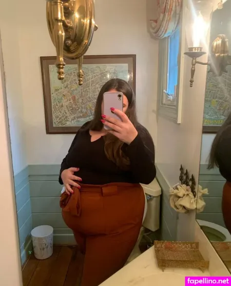 Violetbeauregut OnlyFans Thumbnail #ITjtiSuFAD