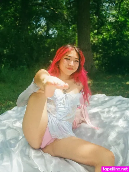 Violetbunns OnlyFans Thumbnail #04KkzVDqCU