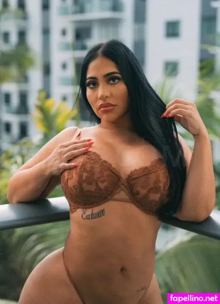 Violetcakes OnlyFans Thumbnail #eTvqU9f7Hd