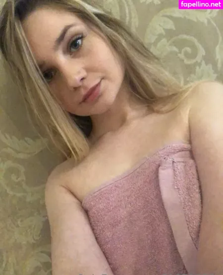 Violetcherryy OnlyFans Thumbnail #5IZQsUXwle