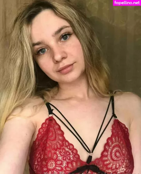Violetcherryy OnlyFans Thumbnail #62V5r2aqJ8