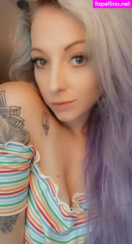 Violetcosmos OnlyFans Thumbnail #1FKWeIXPZg