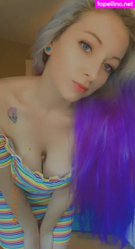 Violetcosmos OnlyFans Thumbnail #mM3RVFXaN9