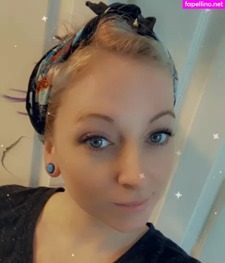 Violetcosmos OnlyFans Thumbnail #nG09DDSRuc