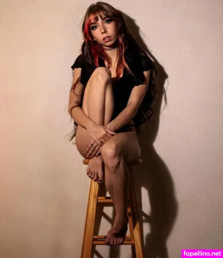 Violetdivine OnlyFans Thumbnail #c4SdLKif5k