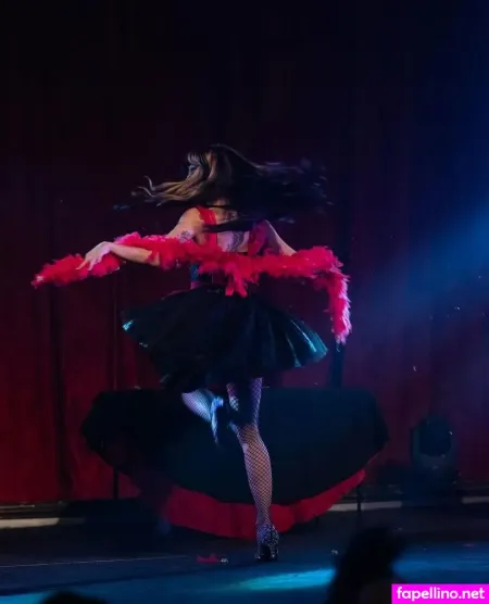 Violetdivine OnlyFans Thumbnail #jIw4sZDrjA