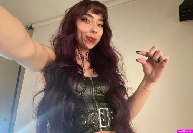 Violetdivine OnlyFans Thumbnail #yCXexdkWL1