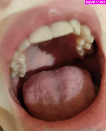 Violetespea OnlyFans Thumbnail #IOn9IAihzV