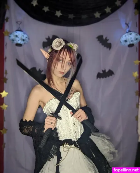 Violetfoxxxie OnlyFans Thumbnail #riBe2g7kvg