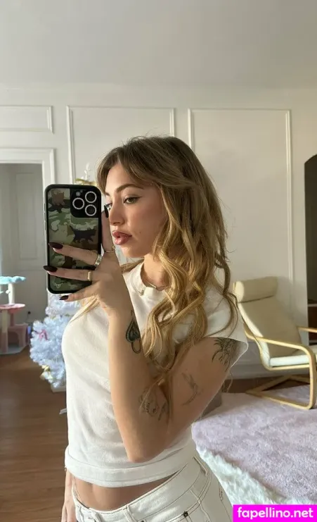 Violethayes OnlyFans Thumbnail #njHl93iLXF