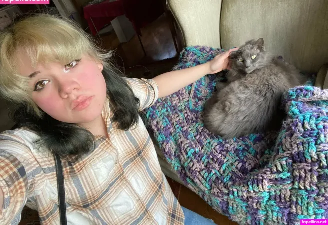 Violetknight666 OnlyFans Thumbnail #L4uYg1635g