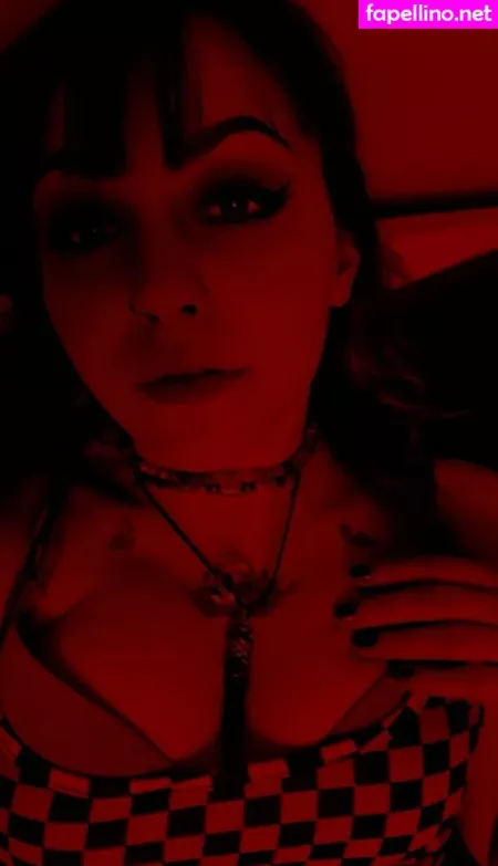 Violetmariefree OnlyFans Thumbnail #3fTiDprClv