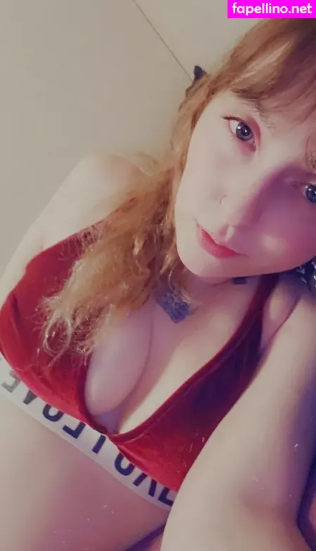 Violetmariefree OnlyFans Thumbnail #KopvxiCcEC