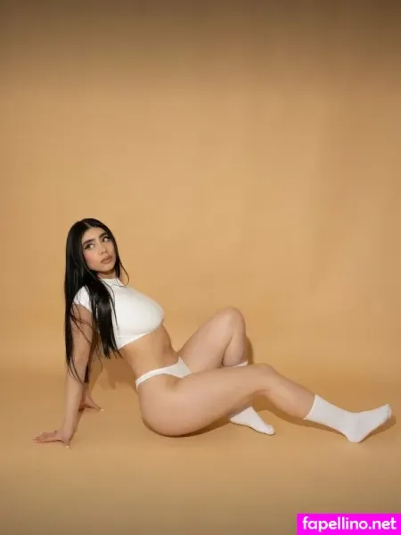 Violetmyerstv 1 OnlyFans Thumbnail #z0fTXWU0t0