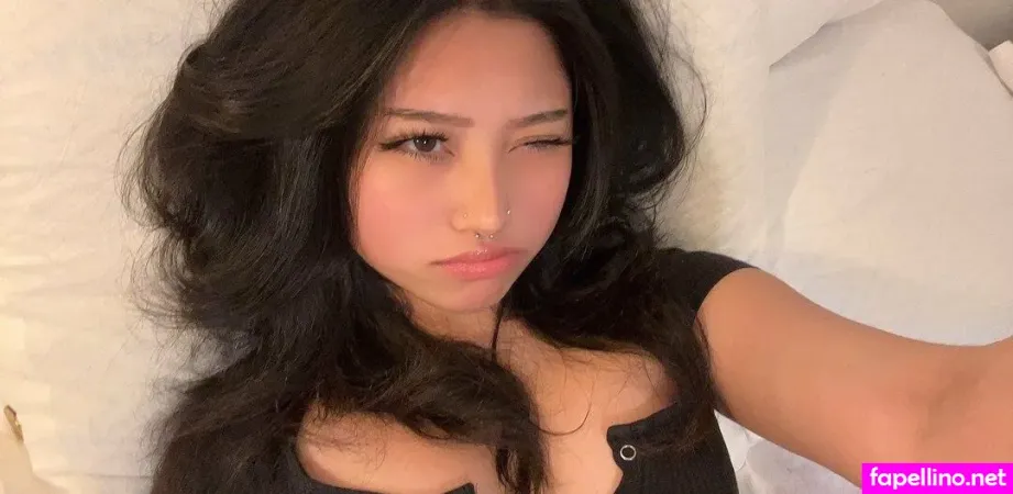 Violetngyn OnlyFans Thumbnail #oOr4g0L5ce