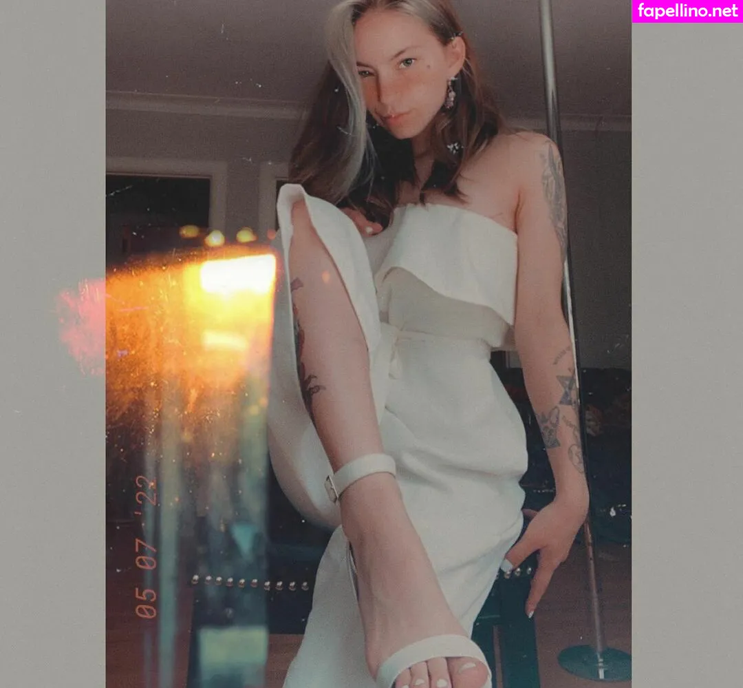 Aurelia, Caffeinatedbat, Ivana Moreau, Ivy Hayes, mme_de_la_lune, violets_cabaret Nude Leaked OnlyFans Photo #0JKvmNQUoa