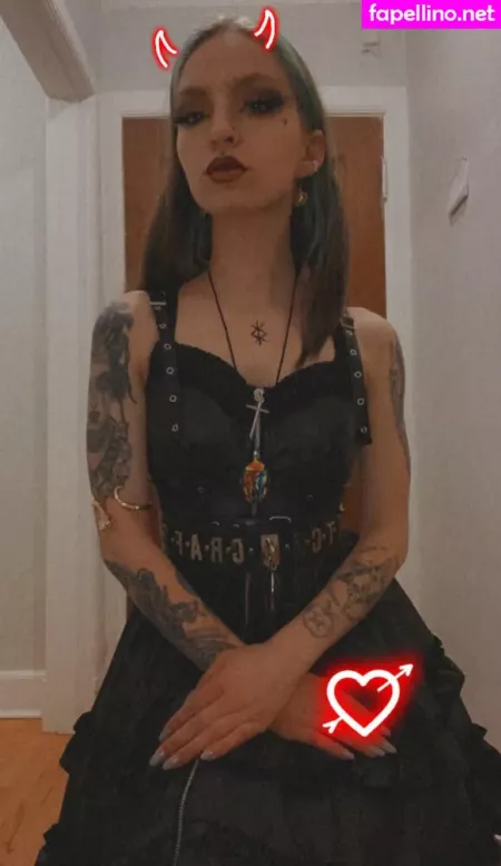 Violets Cabaret OnlyFans Thumbnail #Whxt1hu33w