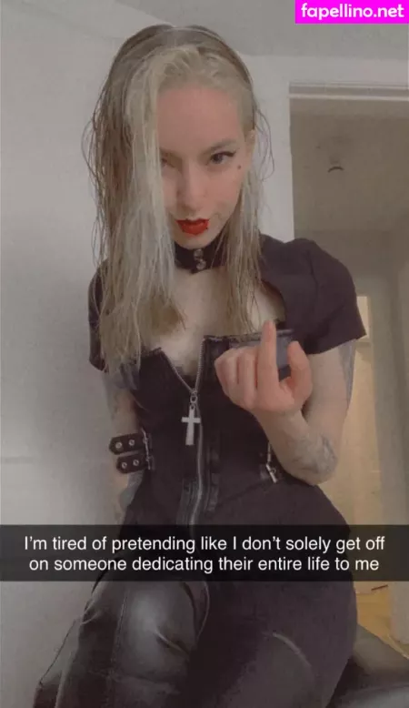 Violets Cabaret OnlyFans Thumbnail #xM7YuiJtEw