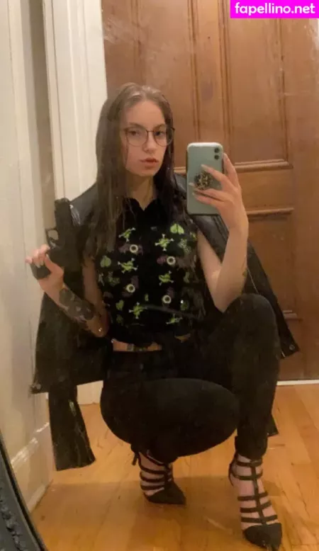 Violets Cabaret OnlyFans Thumbnail #z8nnP3XnR7