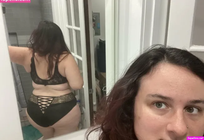 Violetsimmonsfree OnlyFans Thumbnail #ltrrDQAQ2I