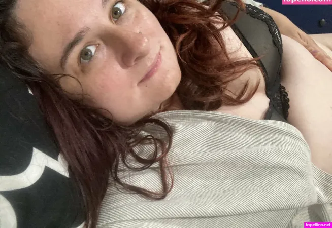 Violetsimmonsfree OnlyFans Thumbnail #onAqO5bmz8