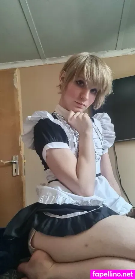 Violetsjules2 OnlyFans Thumbnail #8NB0MLWRay