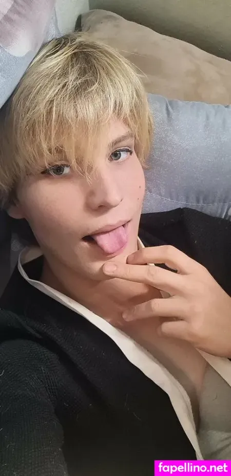 Violetsjules2 OnlyFans Thumbnail #SV49IzJ5f7