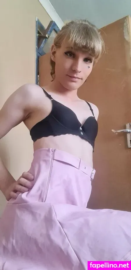 Violetsjules2 OnlyFans Thumbnail #ohKvk3x9AL