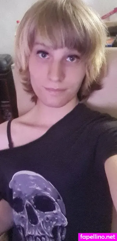 Violetsjules2 OnlyFans Thumbnail #qFbS0oc81g