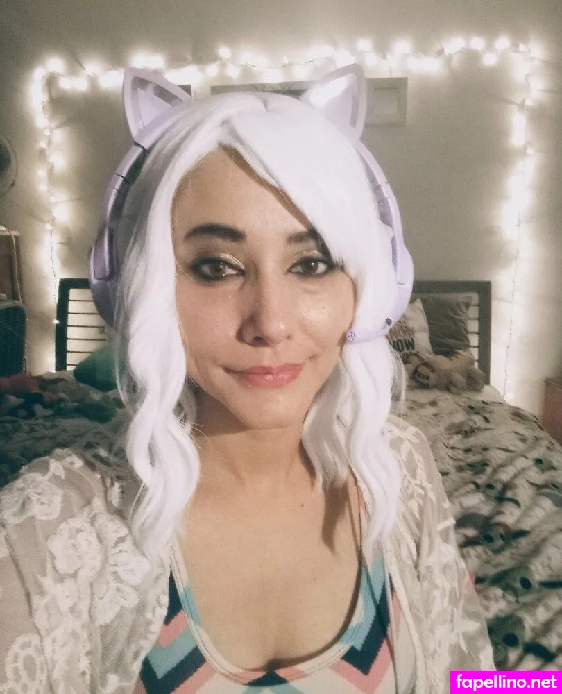 glitterwave80s, violetsky90 Nude Leaked OnlyFans Photo #KTYcgPOAnl