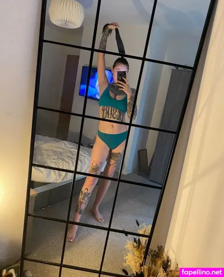 Violett Violettmay 2 OnlyFans Thumbnail #4TY8u6viUC