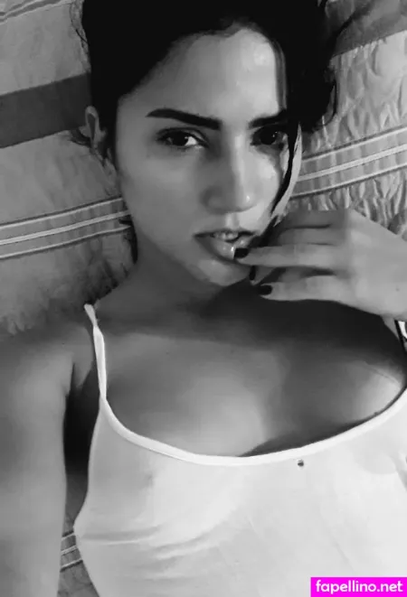 Violetta Ortiz OnlyFans Thumbnail #rSi3DBy04q