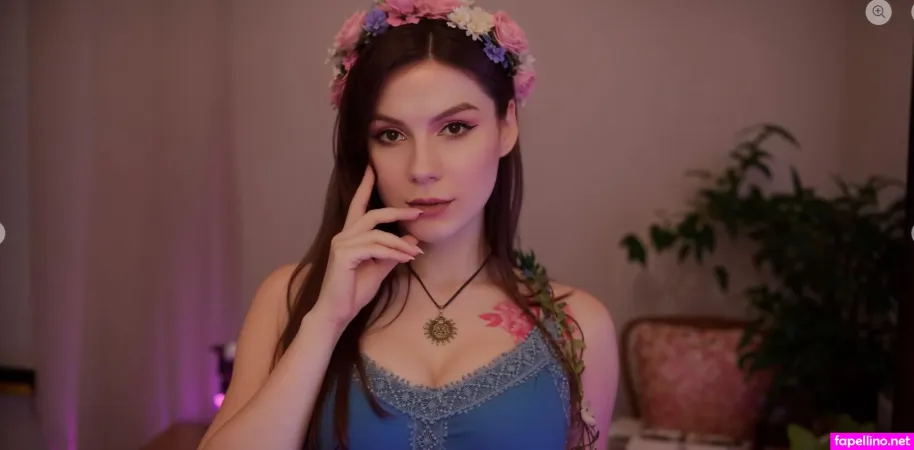 Violetta Purpur OnlyFans Thumbnail #CpbmIlGL9d