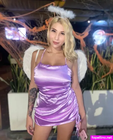 Violettarondon OnlyFans Thumbnail #CSfLh5Vs9R