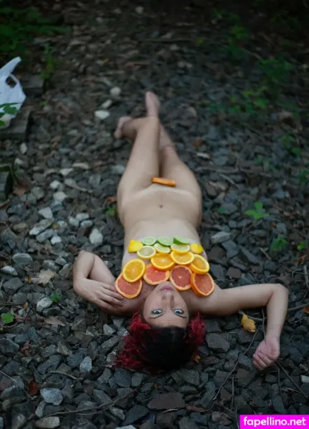 Violettethorne OnlyFans Thumbnail #7H10YEbDA1