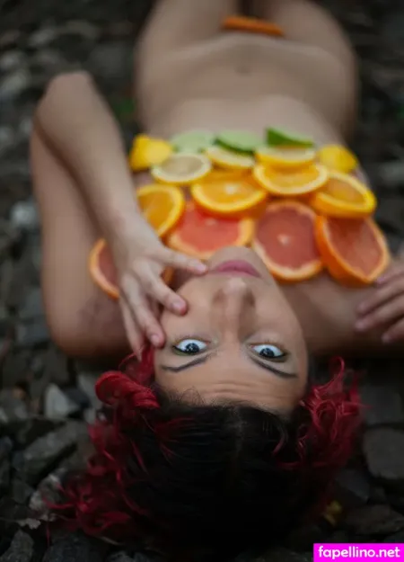 Violettethorne OnlyFans Thumbnail #DSZUI7XjX8