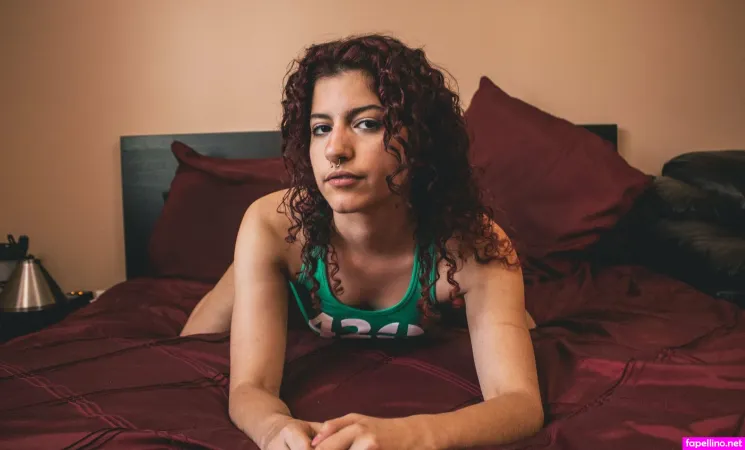 Violettethorne Main Profile Photo