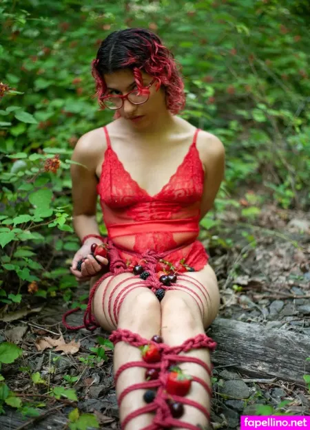 Violettethorne OnlyFans Thumbnail #rfCjQBNT8B