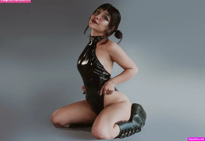 Violettlane69 OnlyFans Thumbnail #ZyktOmEABQ