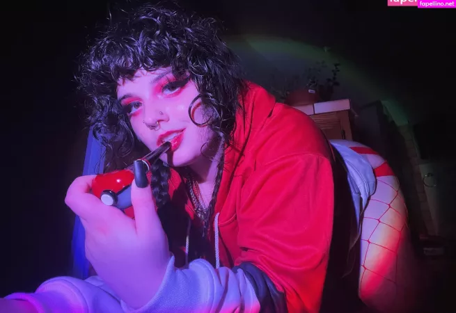 Violetvainefree OnlyFans Thumbnail #8tFtMekgKx