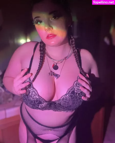 Violetvainefree OnlyFans Thumbnail #DARvhNJ1ll