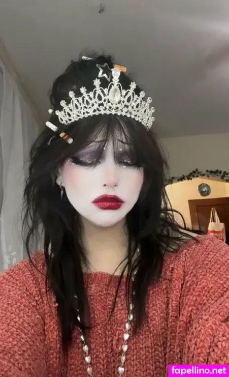 Violetvalefree OnlyFans Thumbnail #QuFNQ8sykC