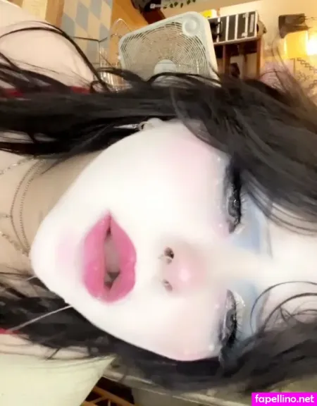 Violetvalefree OnlyFans Thumbnail #sIiay8kiMz