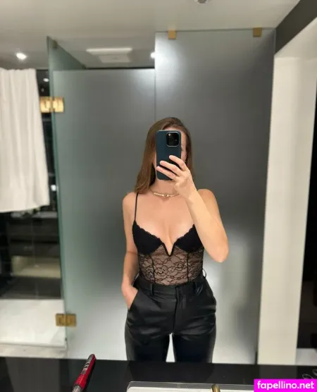 Violetvandyke 3 OnlyFans Thumbnail #C1FThLQF6M