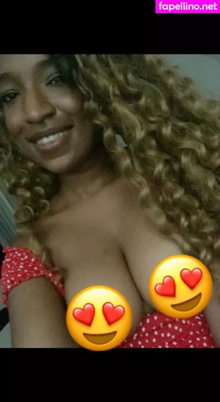 Violetvixennfree OnlyFans Thumbnail #UOsJo8QFsn