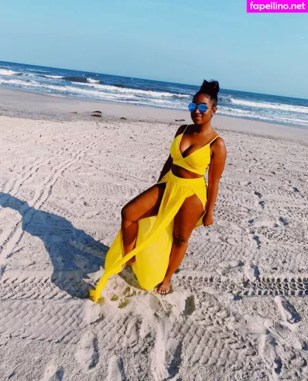 Violetvixennfree OnlyFans Thumbnail #gBzJdJfcae