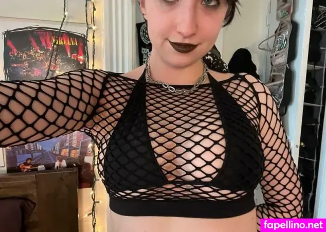 Violetwinter666 OnlyFans Thumbnail #s4B6V1geYs