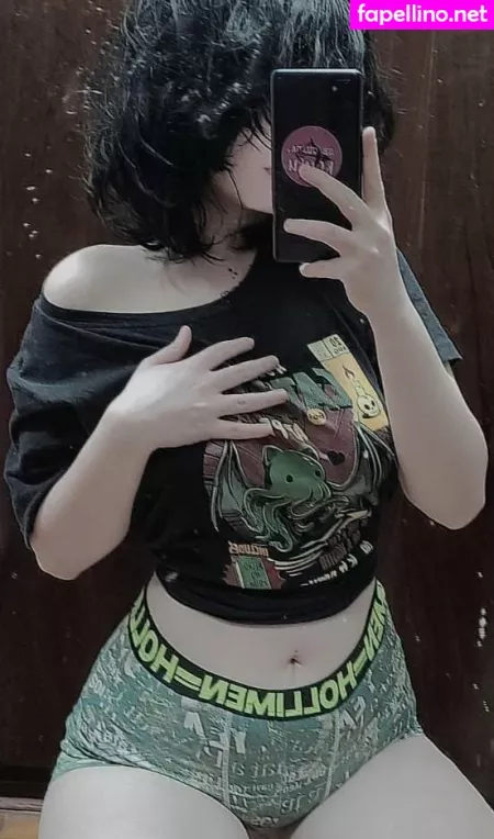 Violety Fox OnlyFans Thumbnail #aQxBm8B6vV