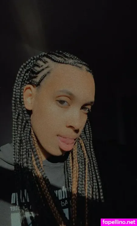 Violetzay OnlyFans Thumbnail #pIAcq0aapa