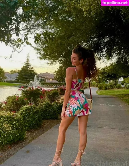 Violietta Vi OnlyFans Thumbnail #k0fwaiLpP4